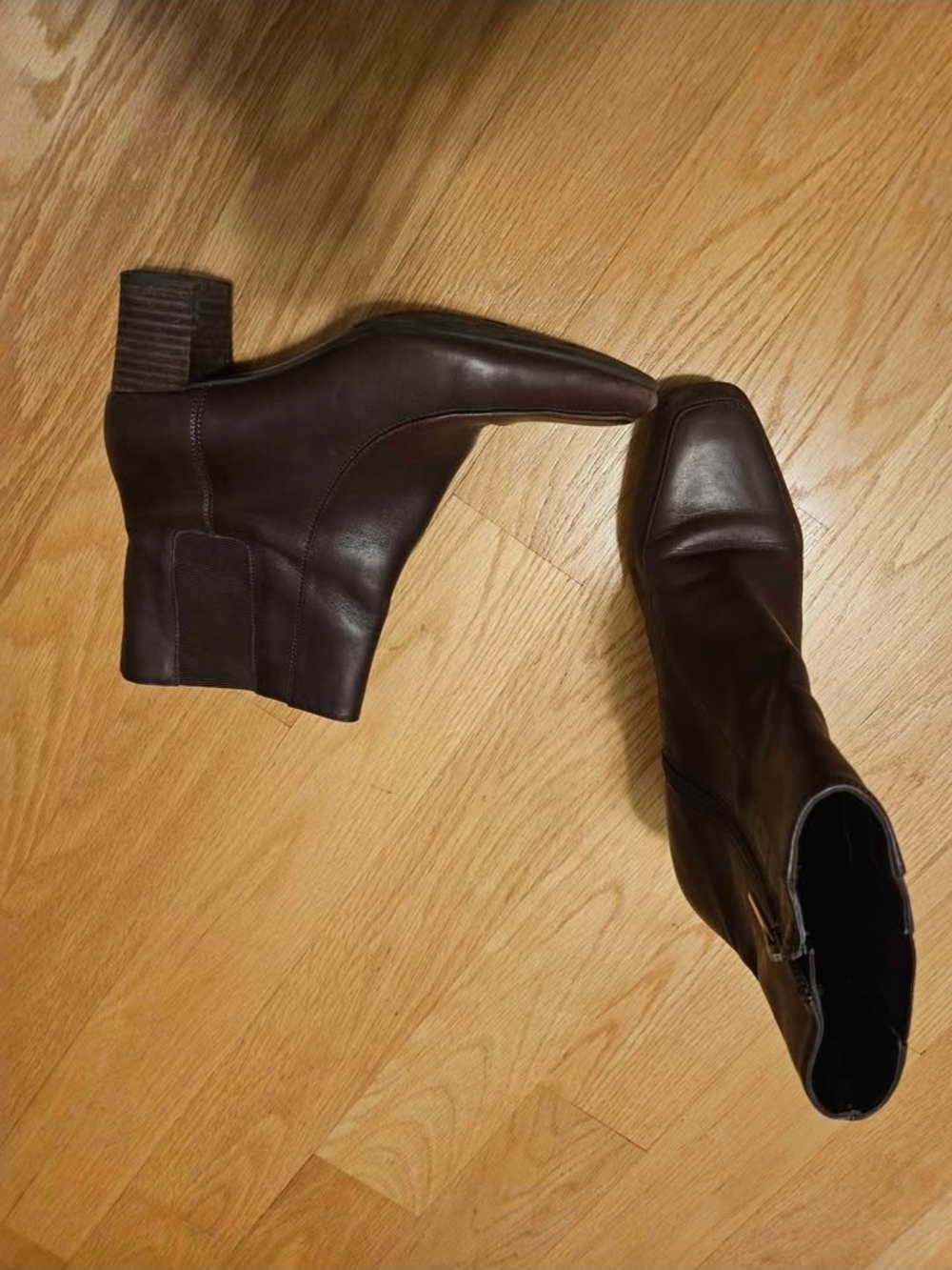 Bandolino Dark Brown Leather Ankle Boots